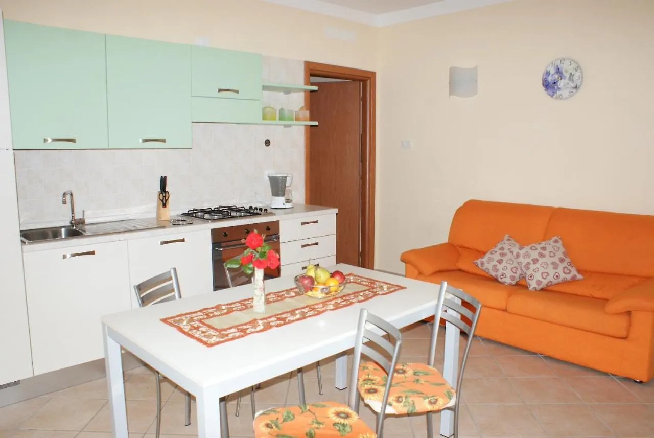 ***  La Casa Di Pericle Aparthotel Brenzone sul Garda Italy